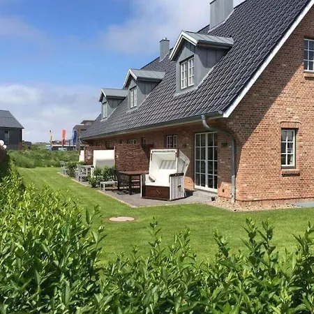 Vakantiehuis In With Swimming Pool Hörnum